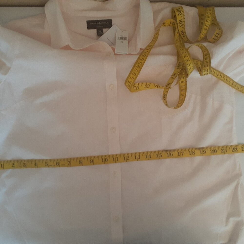 Banana Republic Ruffle Cuff Shirt NWT - Picture 12 of 15